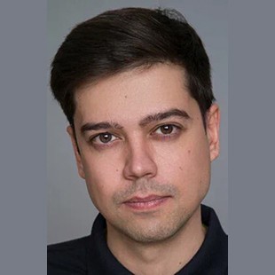 Дмитрий Ежов